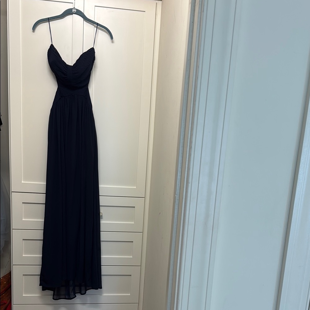 Elegant Navy Blue Evening Gown
